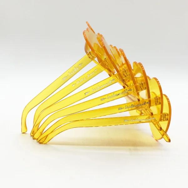 yellow 6 пар/лот девичник вечерние сувениры без оправы прозрачная Конфета Цвет Для женщин солнечные очки в форме сердца свадьбы пользу для невесты - Цвет: yellow