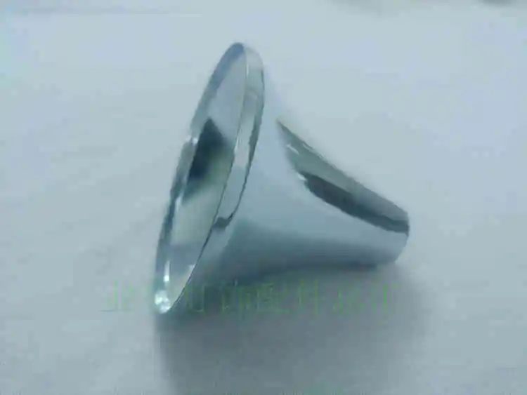 60 мм с крышкой боковым рожком металлическая крышка люстра креплением на стену