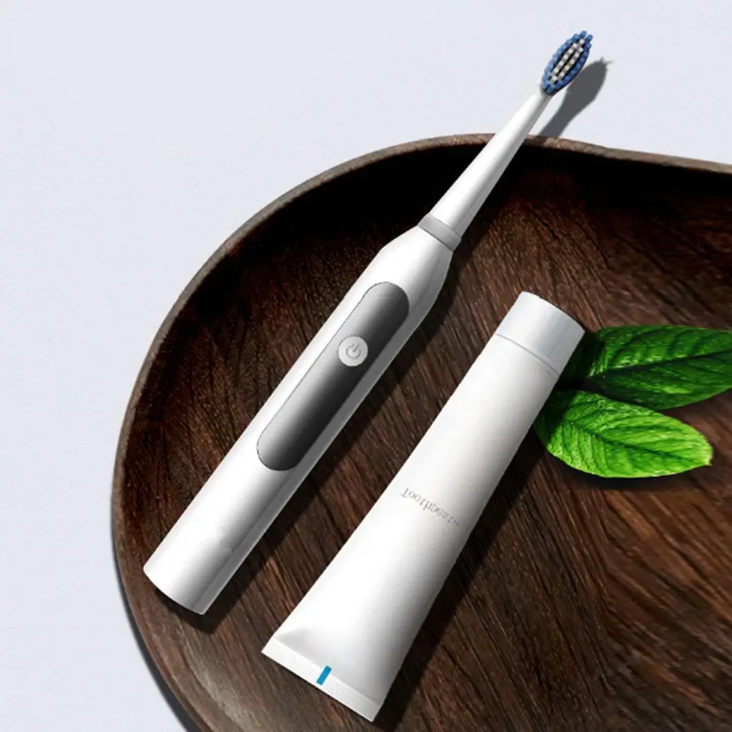 Переносная электрическая зубная щетка водонепроницаемая 3 режима 2 минуты