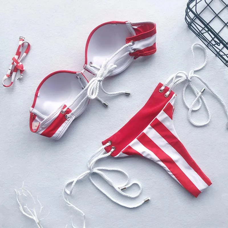 Женский раздельный купальник с чашками пуш ап Раздельный в полоску высокими