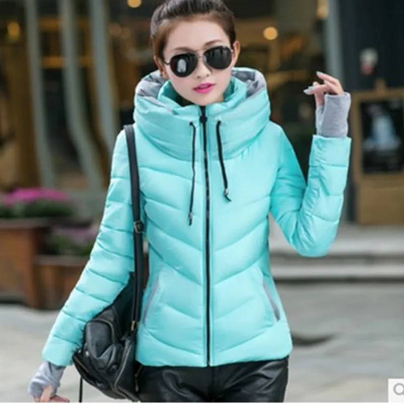 Новая короткая куртка из хлопка с перьями Женское зимнее плотное теплое пальто