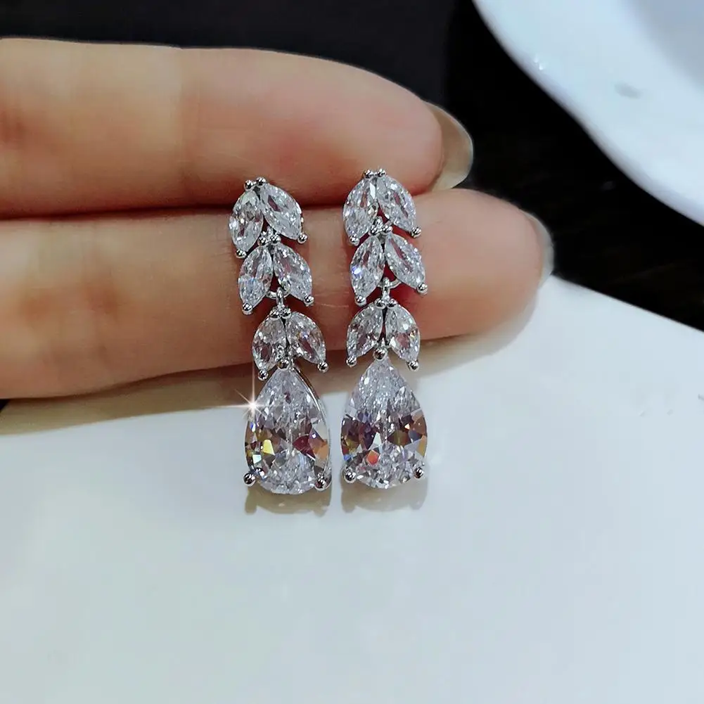 Женские модные серьги-пусеты с кулоном из фианита в форме капель | Украшения и