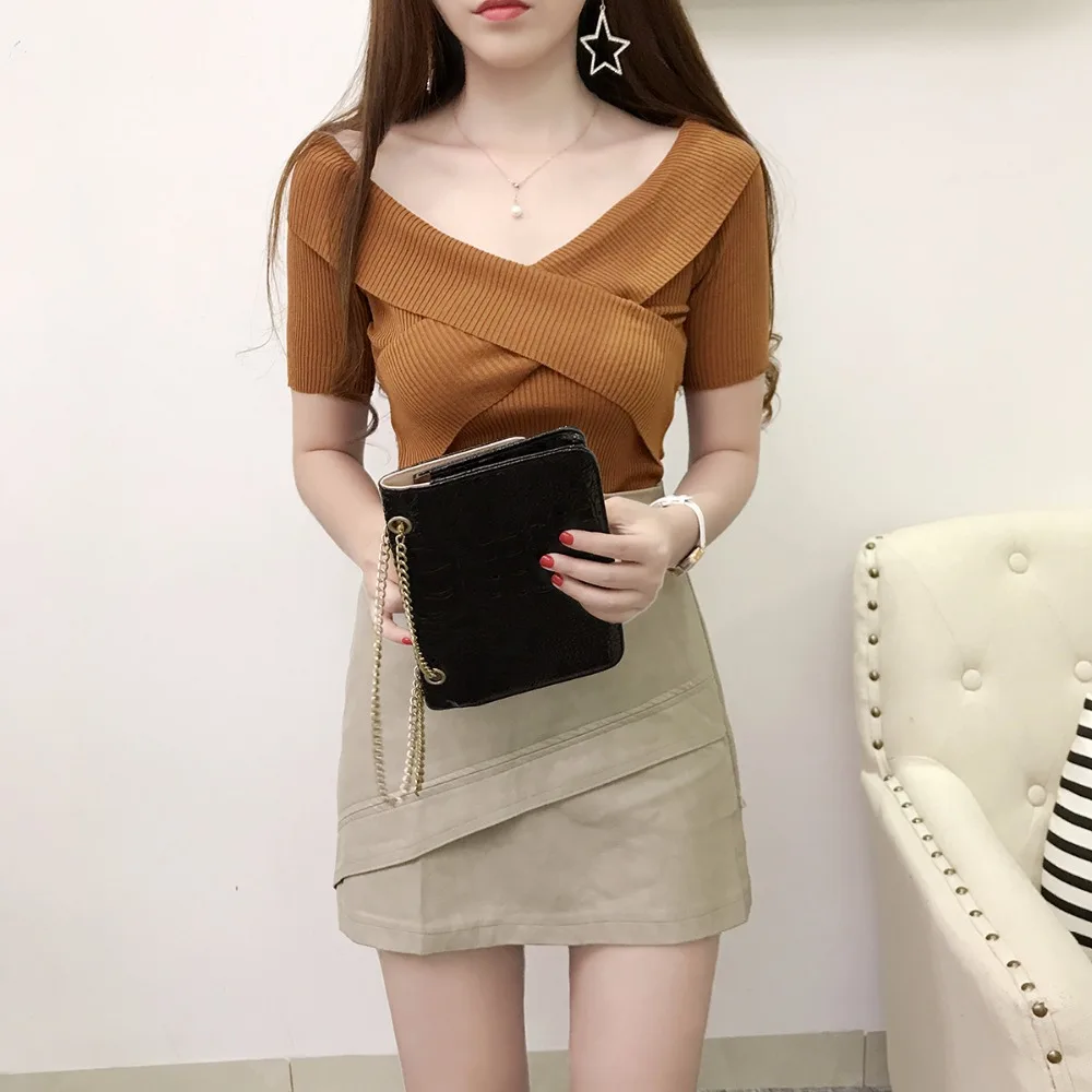 2018 Корейская стильная сексуальная белая футболка с вырезом женские укороченные