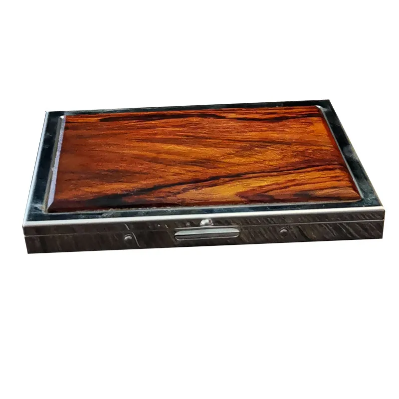 

Cigarette Box Thin Portable Creative Retro-ancient Wooden Character Engraving Gift For Men And Women Cigarette Box