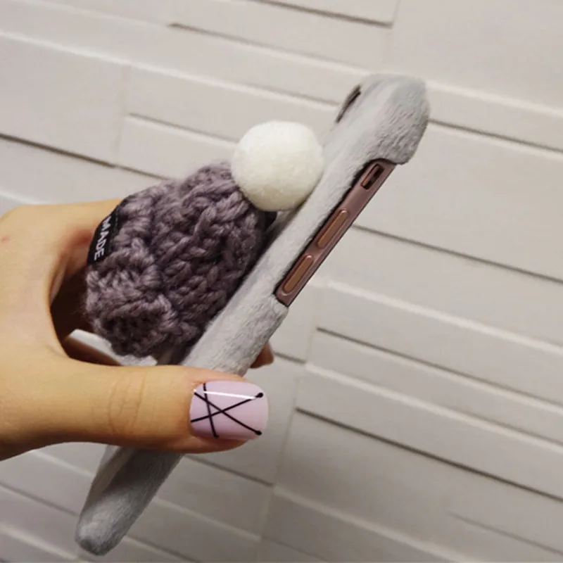 Lovely Plush Hat Warm Fur Ball Knitted Christmas Cap Hard Phone Case For iPhone11 Pro 6 6s 7 8 Plus X XR XS MAX Cute fuzzy cover |