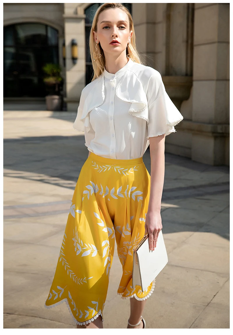 Модные женские комплекты из двух предметов белая однобортная блузка с оборками и