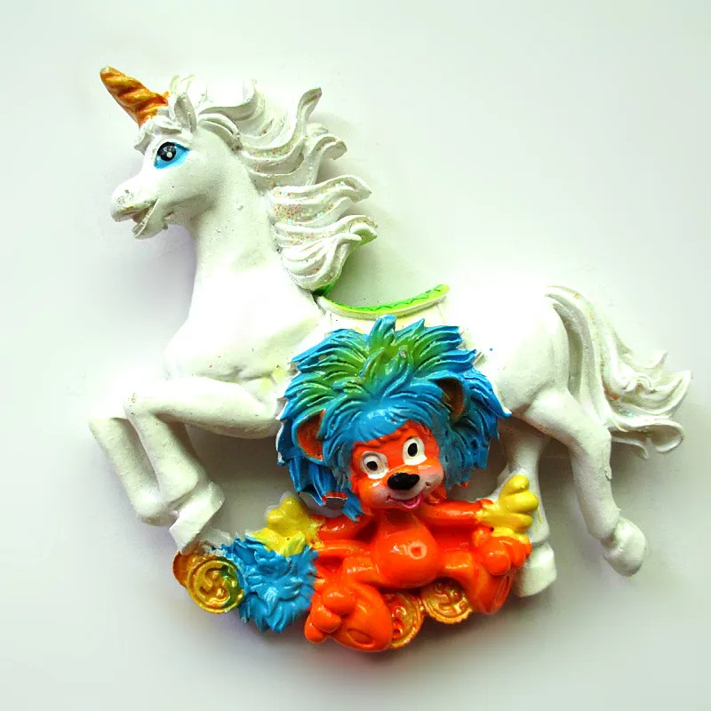 Белая лошадь Король Лев Simba золотые монеты 3D магниты на холодильник особенности