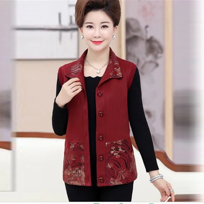 Жилет женский короткий для среднего и возраста с принтом | Женская одежда