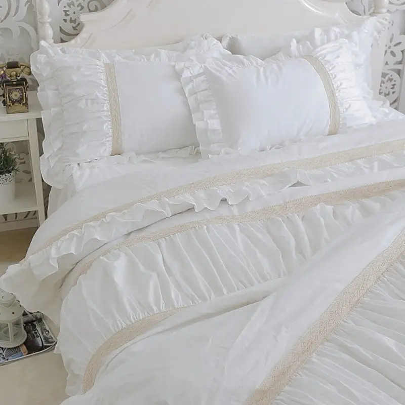 Роскошный комплект постельного белья с крупными морщинами кружевной