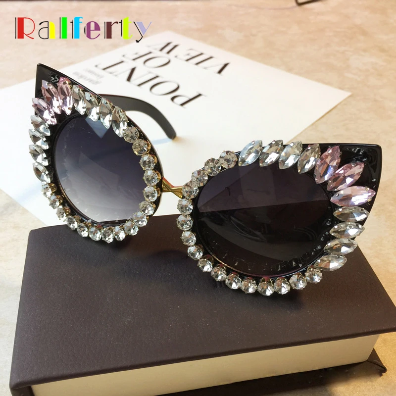 

Ralferty Cat Eye Diamond Sunglasses Women Decorated Bling Crystal Rhinestone Sun Glasses Women UV400 Eyewear Shades Vintage G017