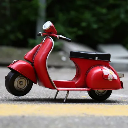 

Retro TV Cabinet Bookshelf Ornament Vintage Camper Creative Cafe Decorations Creative home crafts