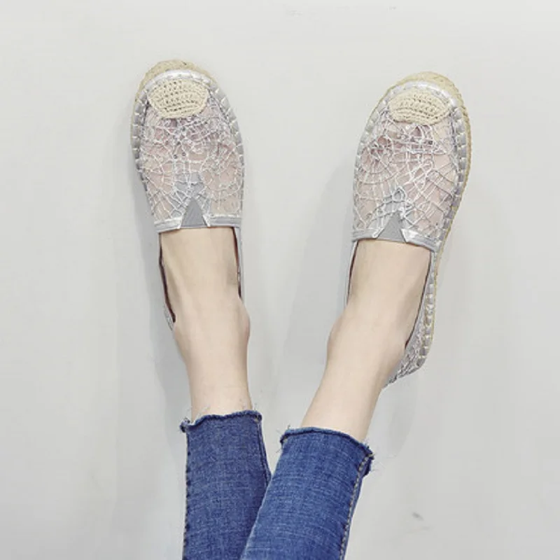 Женская обувь с открытым носком на плоской подошве шелковая без застежки лето 2019