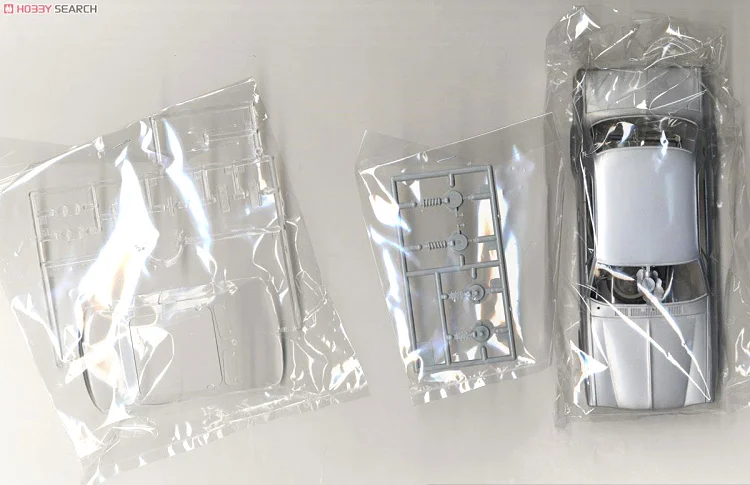 1/24 KPGC10 Skyline 2 door'71 03934