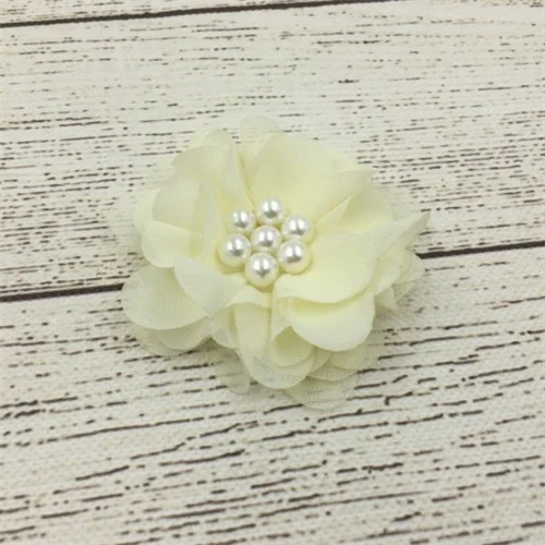 ivory 10 шт./лот 2,8 ''DIY аксессуары для украшения одежды шифоновые цветы с плоской задней частью и жемчугом в центре для маленьких девочек аксессуары для волос - Цвет: ivory