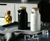 1pc 400ml ceramic oil bottle leak proof kitchen vinegar oil olive dispenser bottle japanese style seasoning oil pot jo 1090