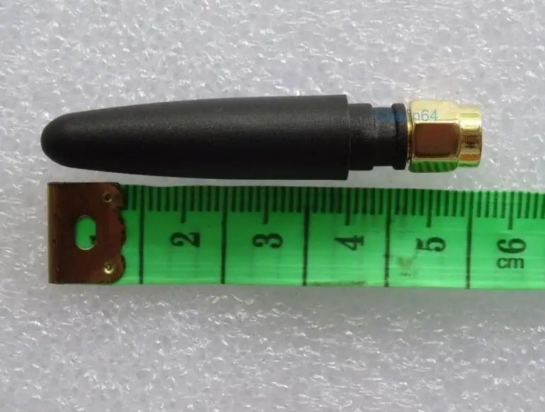 433 МГц GSM GPRS антенна SMA прямая головка позолоченная 5 см усиление 2 дБи |