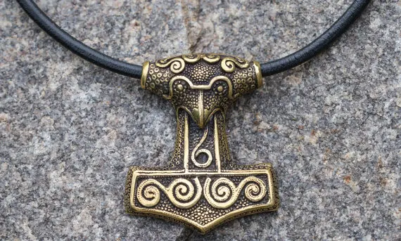 Огромный Молот Тора мжолнир Викинги амулет скандинавский Кулон талисман |