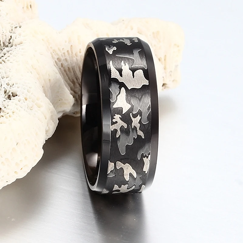 Черный мужской перстень с гравировкой военный камуфляж из нержавеющей стали