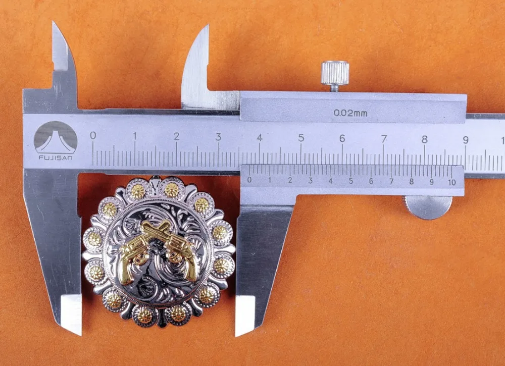 

5PC 38*38mm Punk Western Cowboy Rodeo Texas Gun Pistol Cross Saddles Round Berry Leathercraft Belt Hatband Diy CONCHOS Set