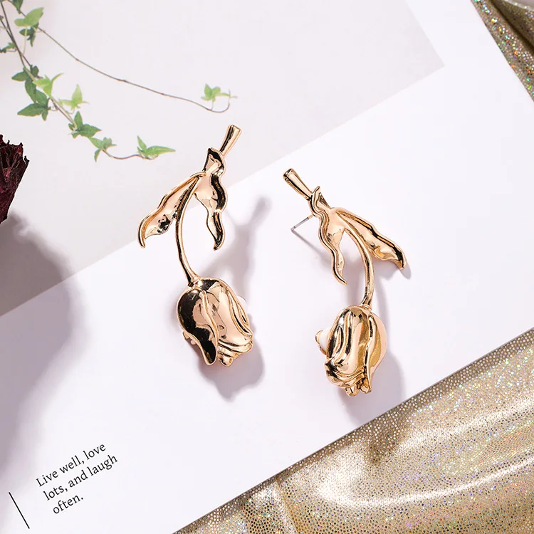 Романтические Модные Винтажные серьги гвоздики золотистого цвета из сплава в