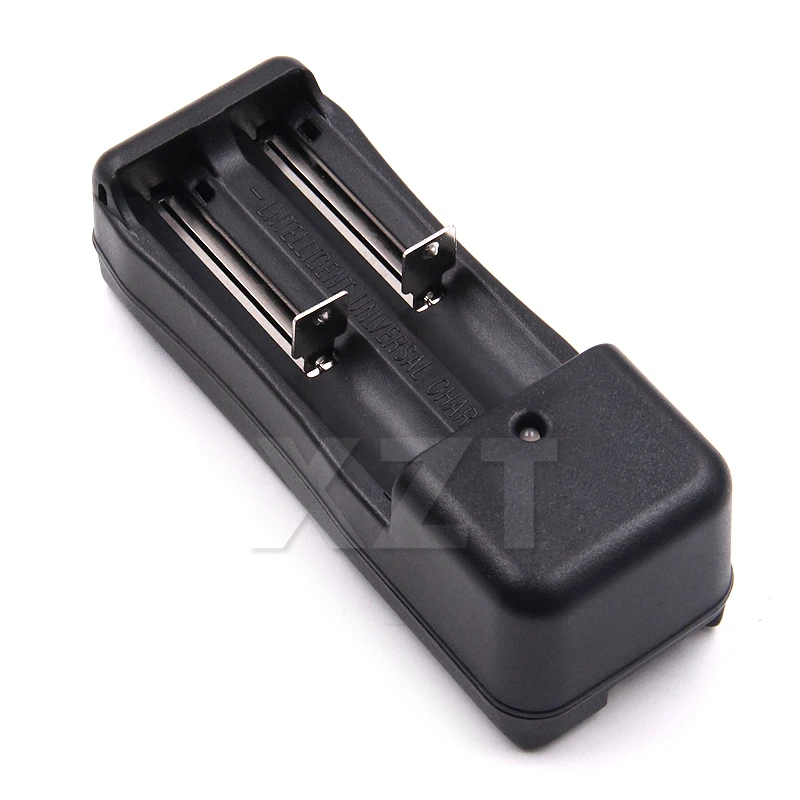 Универсальное зарядное устройство для двух аккумуляторов литий-ионная