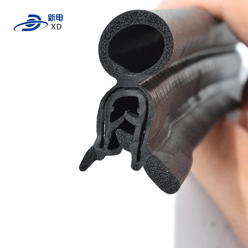 Уплотнитель автомобильной двери 3 метра металлическая полоса с резиновым