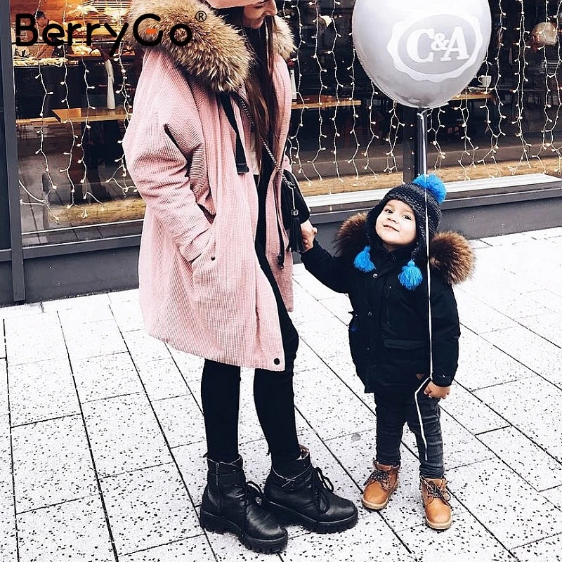 BerryGo Толстая теплая Вельветовая стеганая куртка пальто из искусственного меха с капюшоном зимнее пальто уличная куртка с отворотом зимняя женская куртка