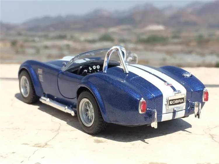 Литой Сплав модель автомобиля детская игрушка машина лучший подарок 1:32 1965 Шелби Кобра для ford