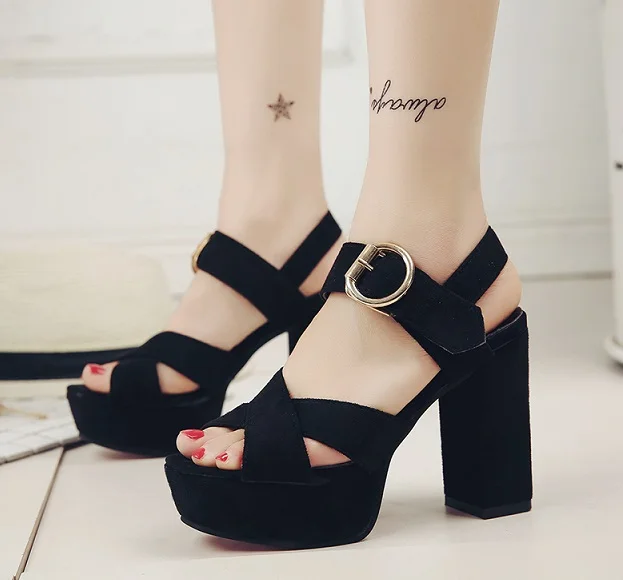 Женские сандалии на танкетке romeinse sandalen dames sandalia feminina salto alto grosso лето 2019|Боссоножки