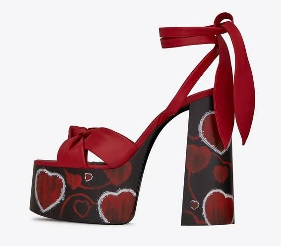 Женские замшевые сандалии на высокой платформе черные коричневые красные с