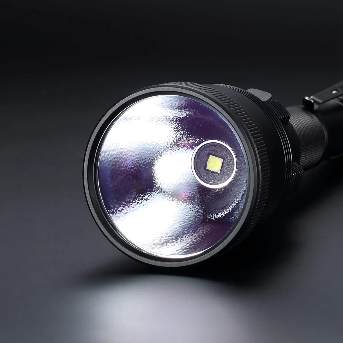 Хит продаж NITECORE MH41 2150 люмен XHP50 светодиодный фонарь для наружного поиска