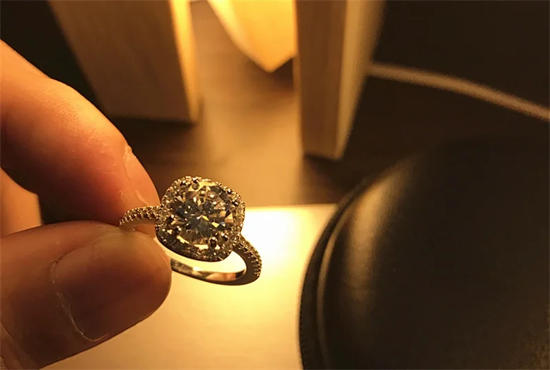 YANHUI настоящий кольца из стерлингового серебра 925 для женщин 2ct круглые SONA кубические циркониевые Кольца Ювелирные Украшения JZ063