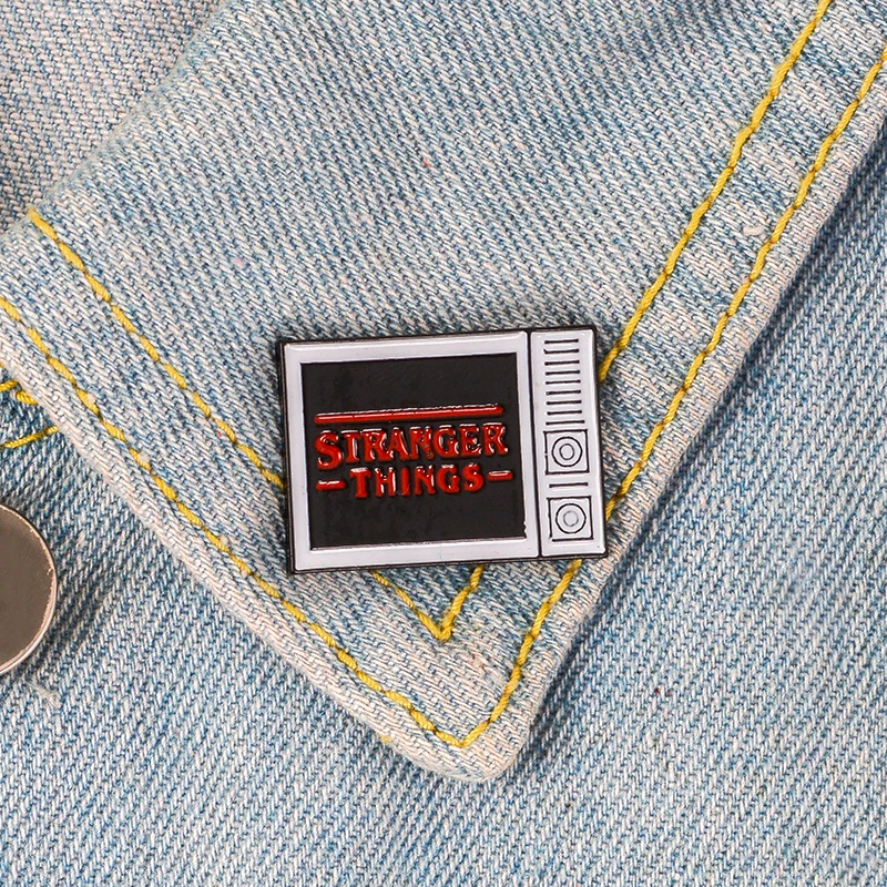 Ретро 90-е модный смешной винтажный черный и белый телевизор эмалевые броши