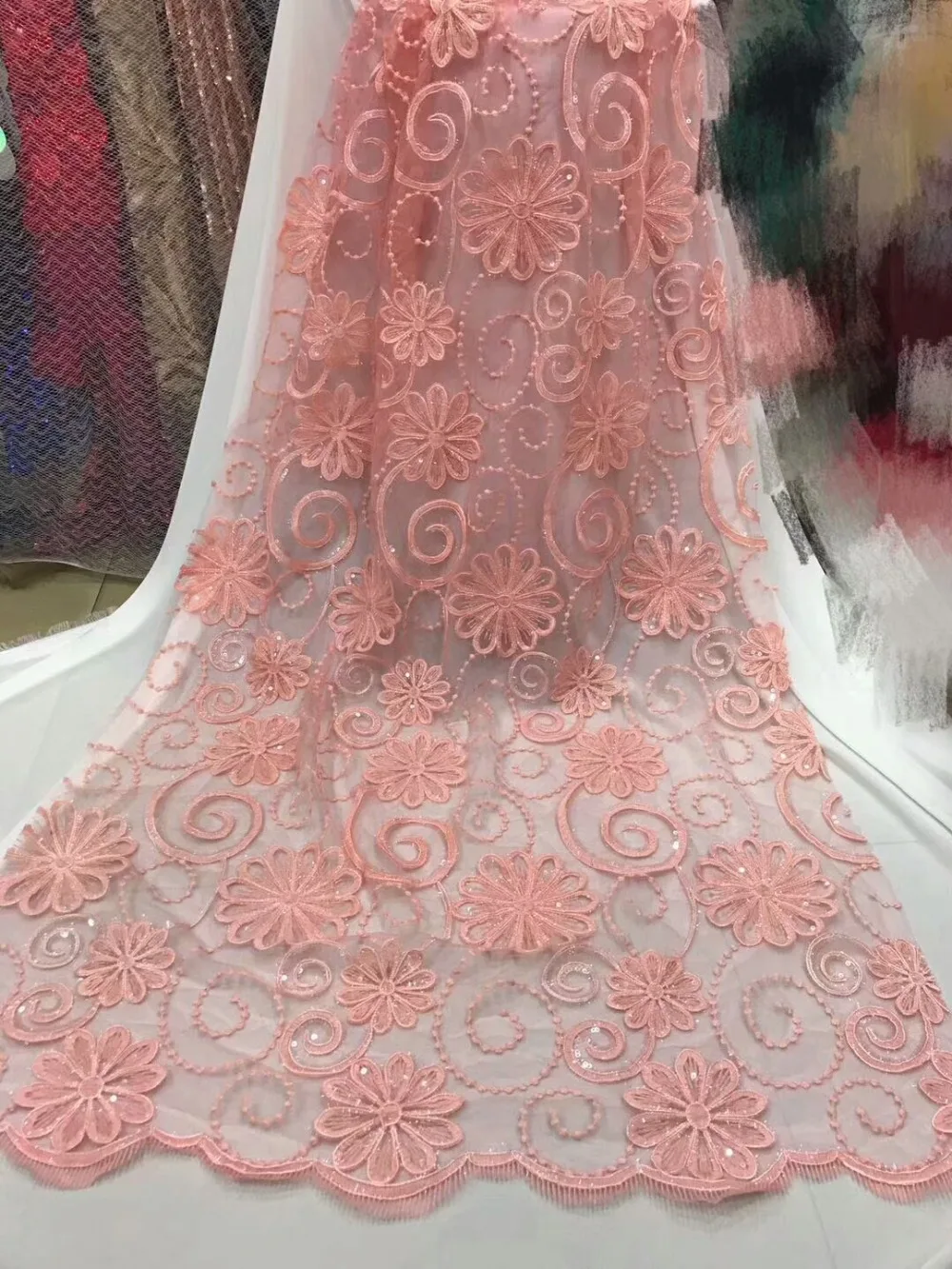 Beautiful Design 3D Lace Embroidered 2018 Gorgeous Fabric African French Bridal Dress | Дом и сад