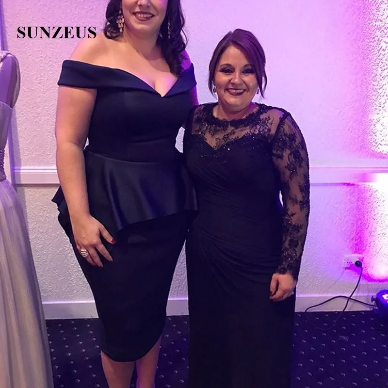 Темно синее платье для матери невесты большие размеры футляр с открытыми плечами