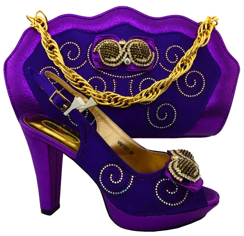 Модный комплект из туфель и сумочки Королевского синего цвета вечерний в