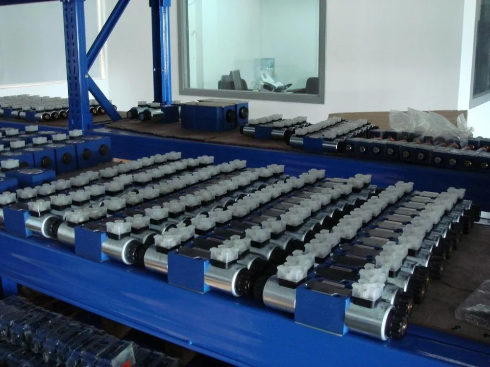 

4WE6H62/EG24N9K4/V REXROTH 4WE6H6X/EG24N9K4/V клапан R900929366