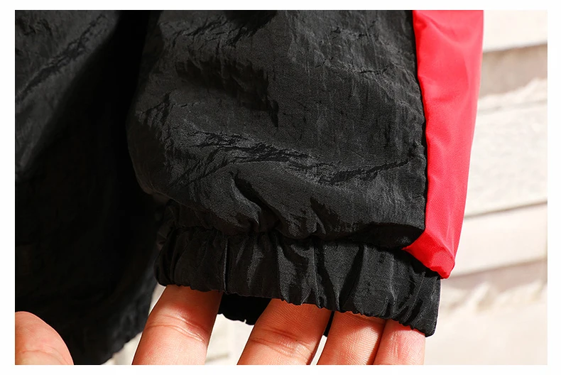 Мужская тонкая ветровка с капюшоном черно белая или серая куртка в контрастную