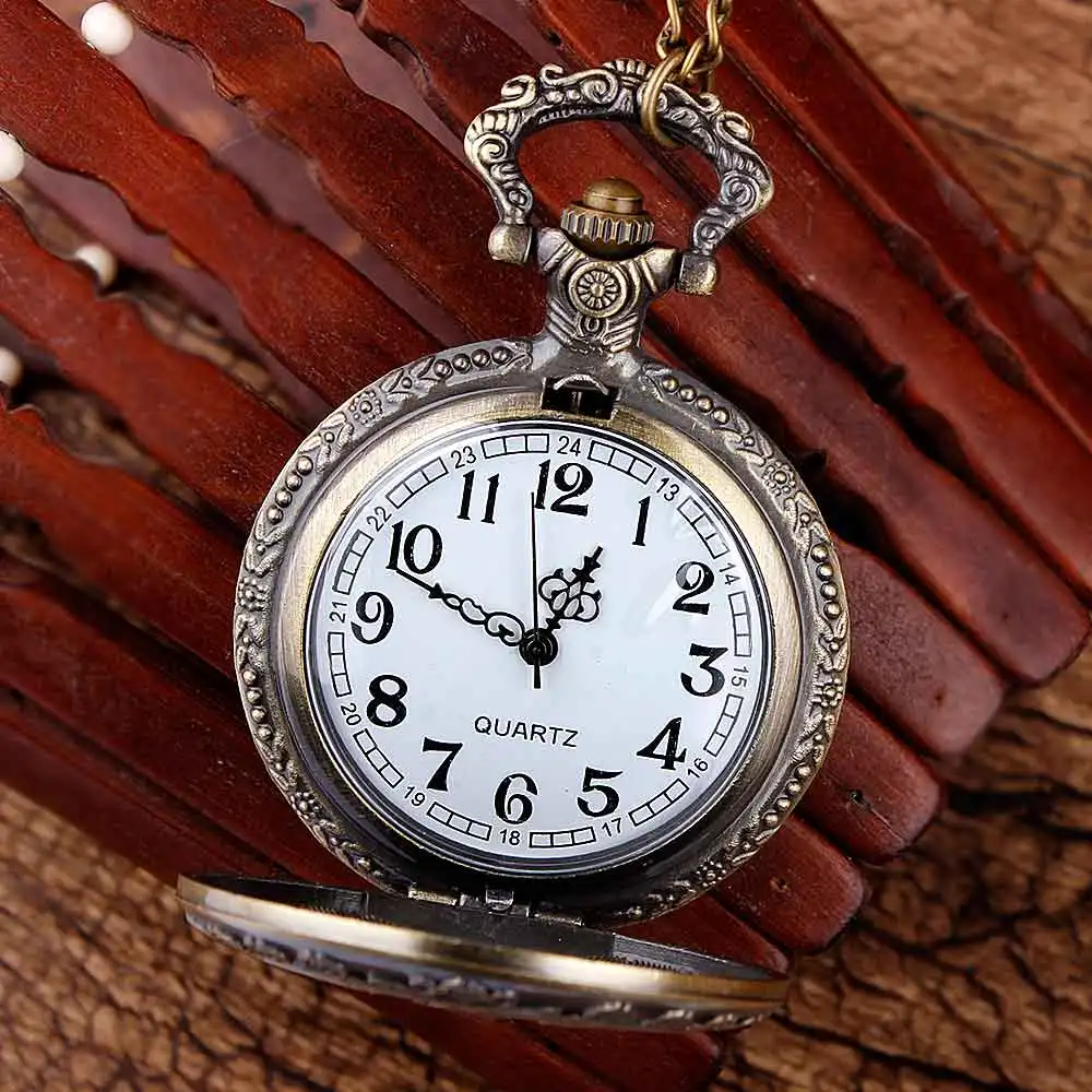 Купить алису без часов. Alice in Wonderland часы. Gorben карманные часы. Часы карманные Infinity Quartz. Карманные часы Алиса в стране чудес.