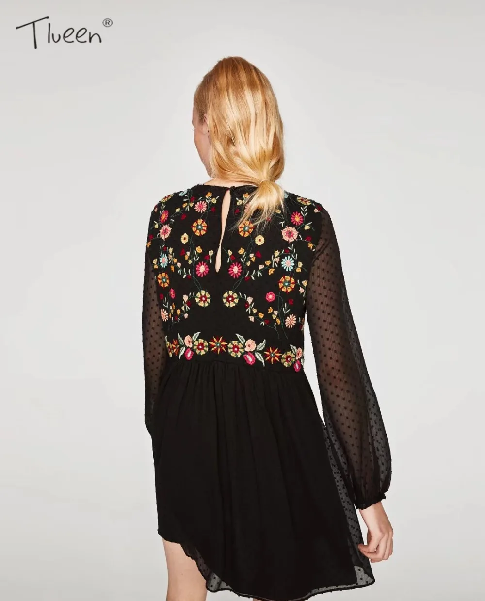 2017 Для женщин круглый Средства ухода за кожей шеи с длинными рукавами платье