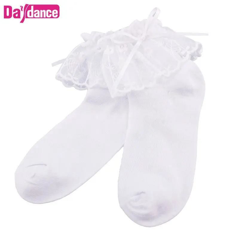 Оптовая продажа Детские носки для девочек Кружевные короткие с оборками Белые