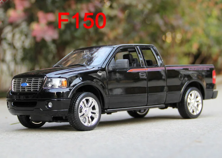 F150 Подарок на год F350 1/18 больше металла SUV грузовик автомобиль коллекция модель моделирования детали сплава игрушка автомобиль подарок фанов украшения - Цвет: F150