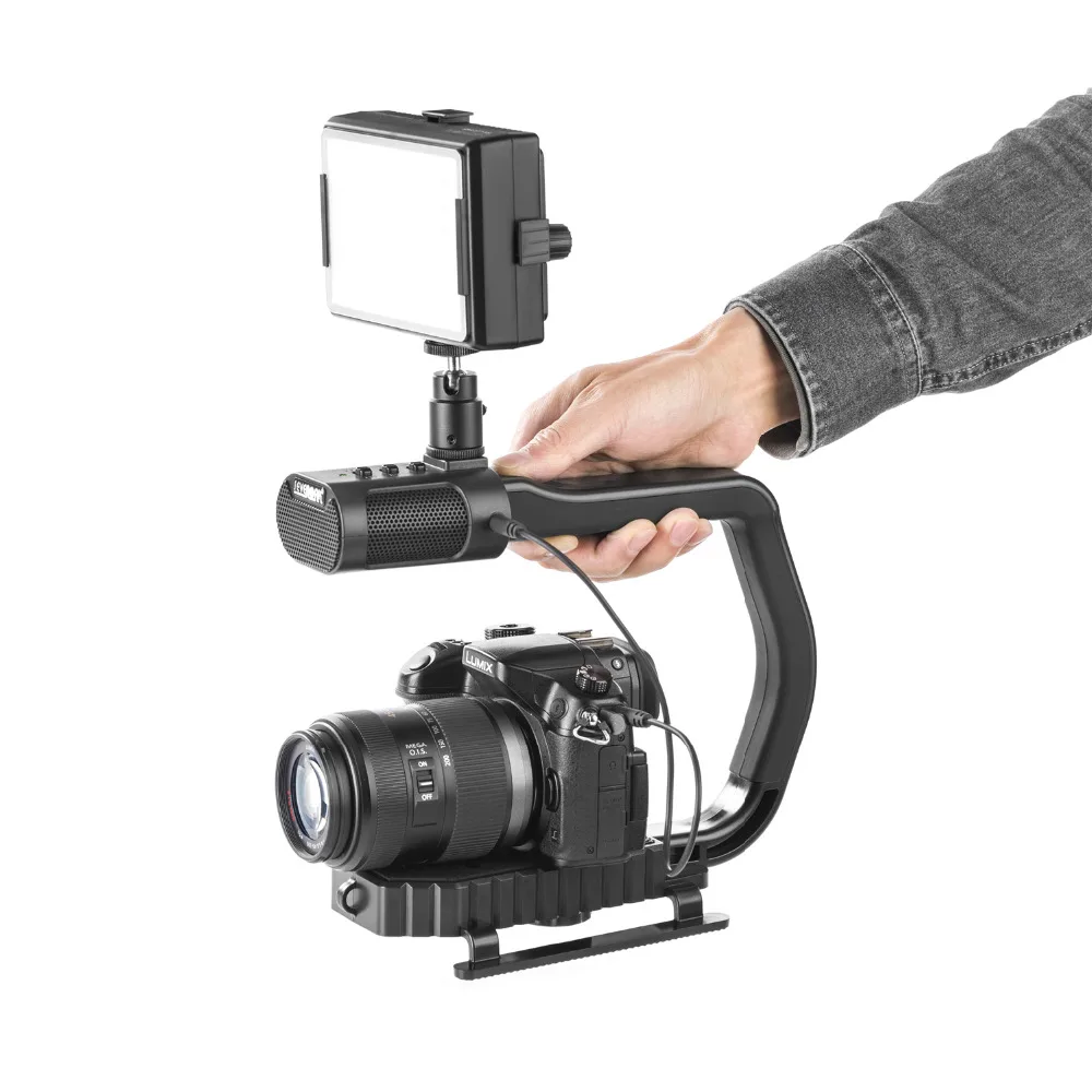 Универсальная ручка Sevenoak MicRig со встроенным стереомикрофоном для смартфона iPhone 7