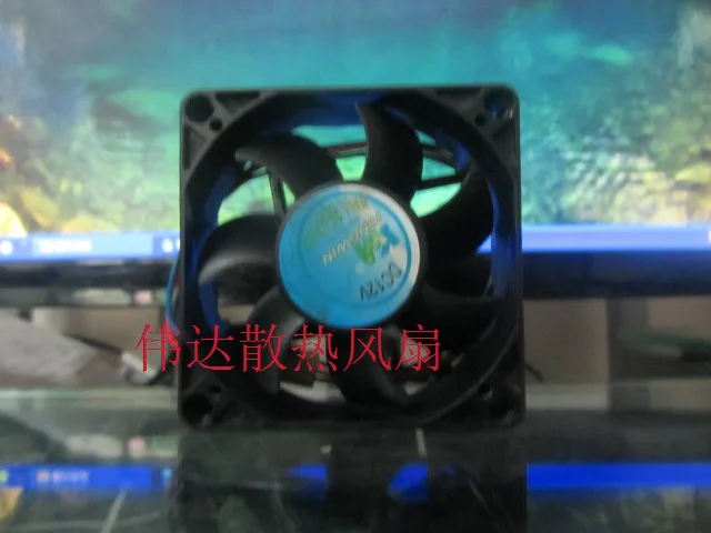 Вентилятор охлаждения сервера EverCool EC7025HH12CA постоянный ток 12 В 0 30 А 70x70x25 мм 3