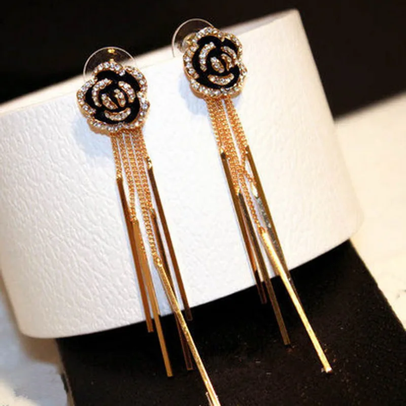 Простые элегантные длинные серьги с розовым цветком и кисточками из циркония для