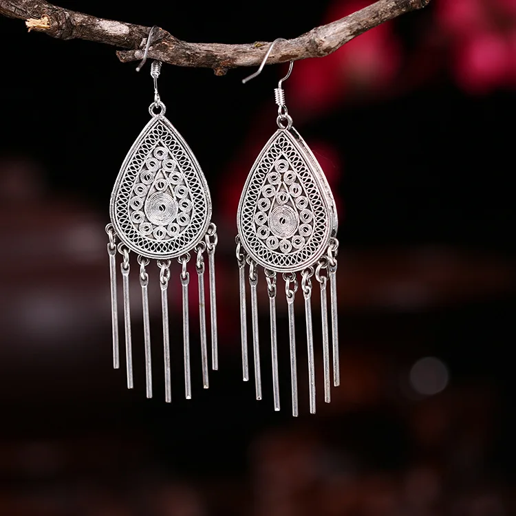 Серьги с бахромой и вышивкой в этническом стиле | Украшения аксессуары