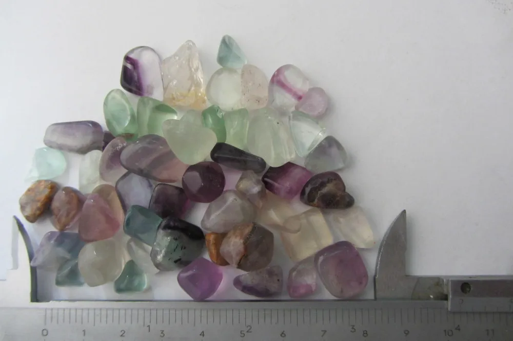 100 г натуральный полированный оригинальный флюорит|stone bullnose|fluorite rockstone brooch |