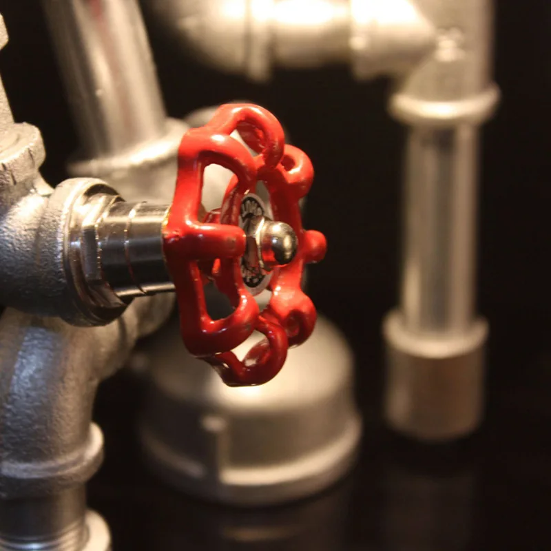 Кунг-фу Железный водопровод робот лампа для спальни Супермен прикроватная