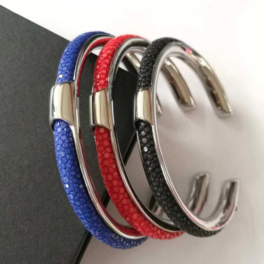 (10 шт.) модный браслет из кожи ската с нержавеющей сталью популярный для женщин и