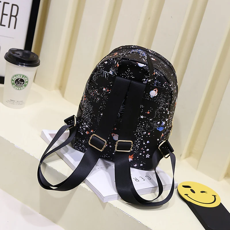 Модный рюкзак с космическим принтом черный школьный для девочек подростков